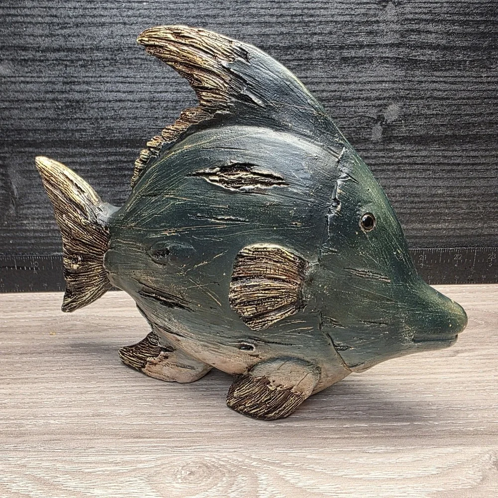 Resin WoodLook Fish Sculpture/Figurine, Nautical, Rustic,‎ Folkart Style
